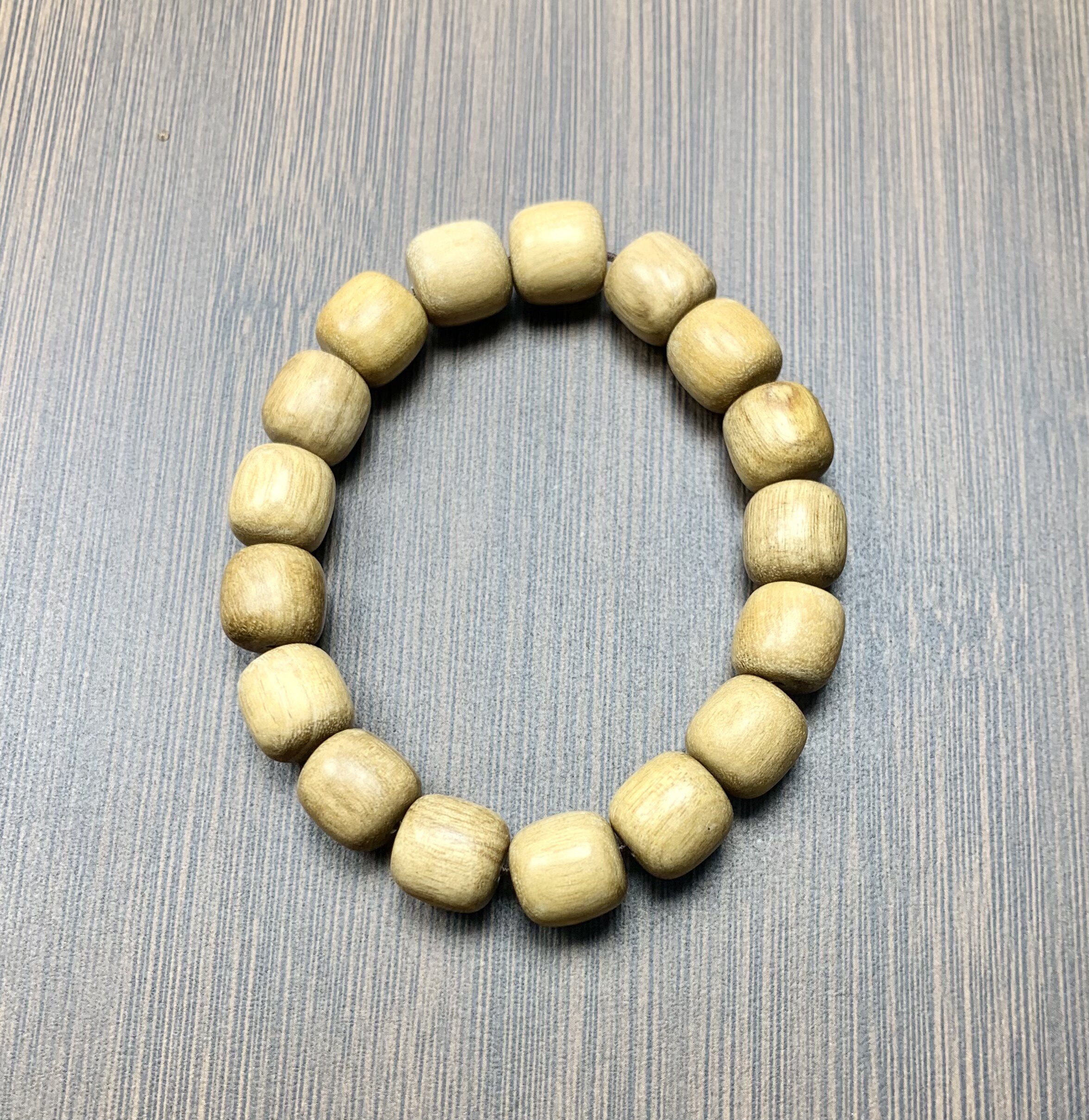 天然桶珠奶油沉香文玩手串