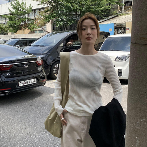 THXGIVING 坑条基础圆领打底针织衫女2024秋季新款修身简约毛衣