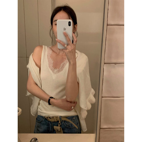THXGIVING叠穿内搭神器小心机蕾丝花边V领显瘦背心女2026春日新款