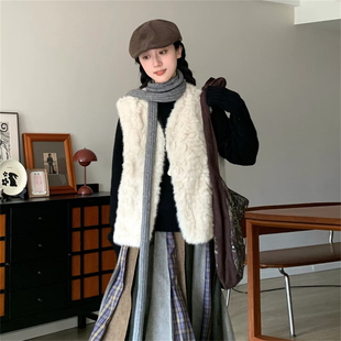 环保皮草马甲女外搭仿水貂毛毛绒绒独特漂亮叠穿皮毛一体坎肩显瘦