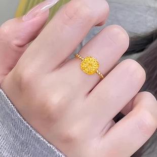 18K金拉丝小方糖戒指女轻奢金色开口可调节设计师款高级感指环