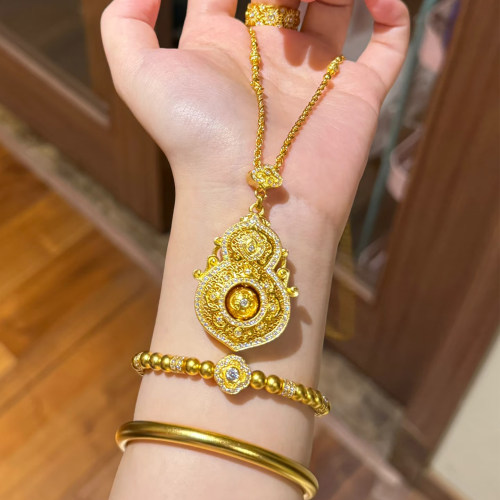新中式古法黄金色四美葫芦项链