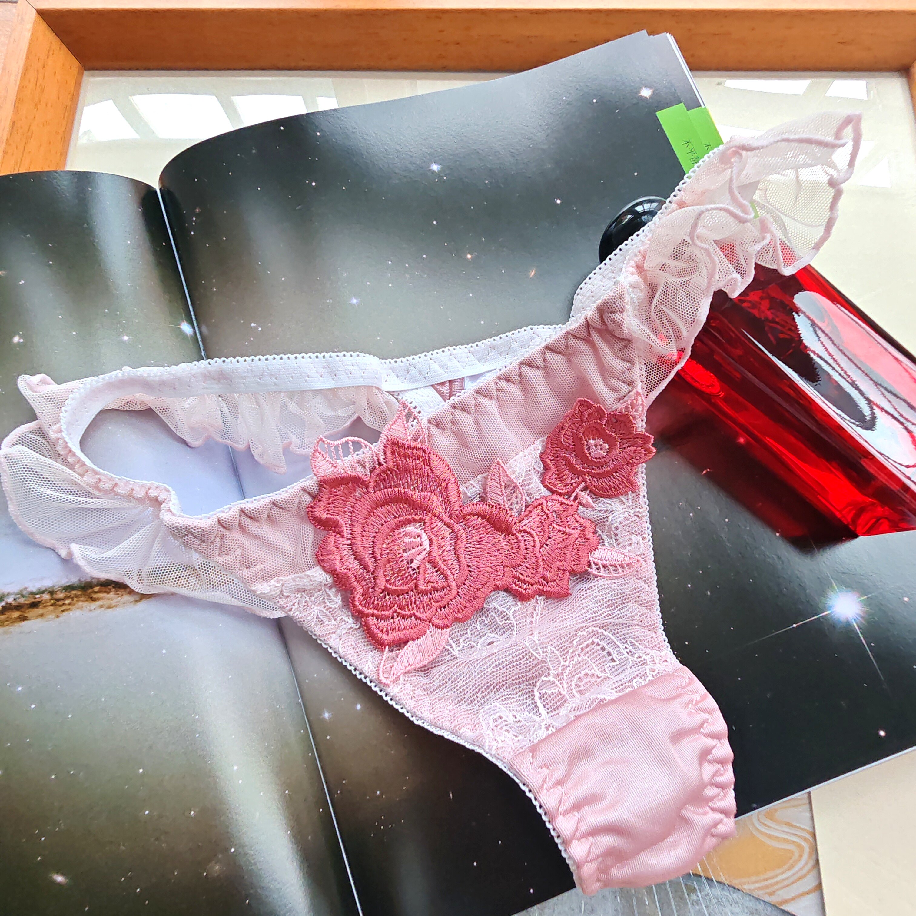 日系甜美少女蕾丝轻奢性感丁字裤粉色清新T裤M码25-28