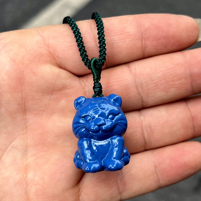 蓝色木质小老虎吊坠摆件