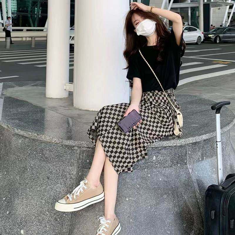 欧洲站2025夏季新款时尚休闲套装女盐系高级感上衣半身裙两件套女