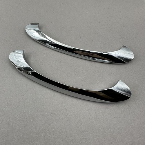 锌合金柜门月牙抽屉拉手现货