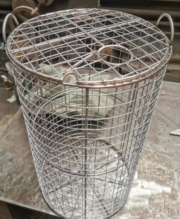 不锈钢外框热镀锌电焊网污水泵防护罩水泵笼潜水泵笼 泵罩子定制