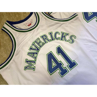 全刺绣 美版小牛队41号诺维茨基球衣98-99赛季复古网眼白色篮球服