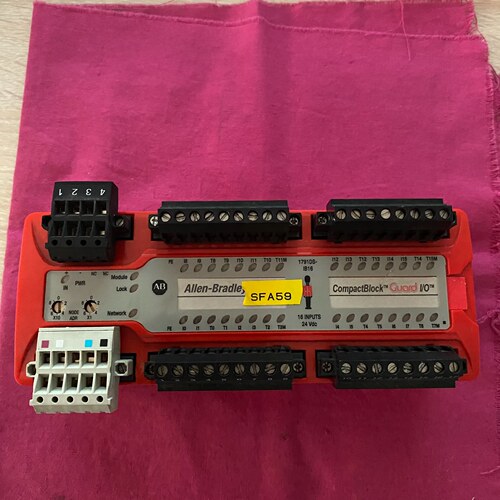 议价1791DS-IB16 CompactBlock Guard IO模块 16输入24Vdc维修