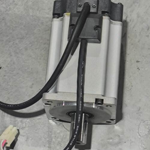 议价MHMD082G1U 松下伺服电机 750W 工控自动化配件维修