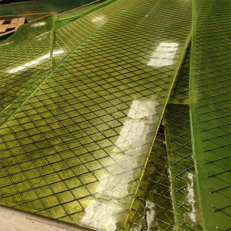 夹钢丝的聚氨酯板 浇筑粮仓用聚氨酯板 透明聚氨酯牛筋板材