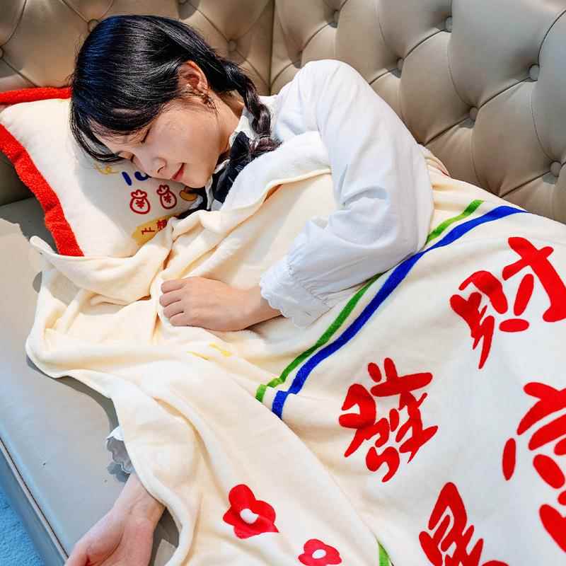 P66D二抱枕被两用子车JNFCT23载车子用靠枕毯合一办公室睡觉抱枕