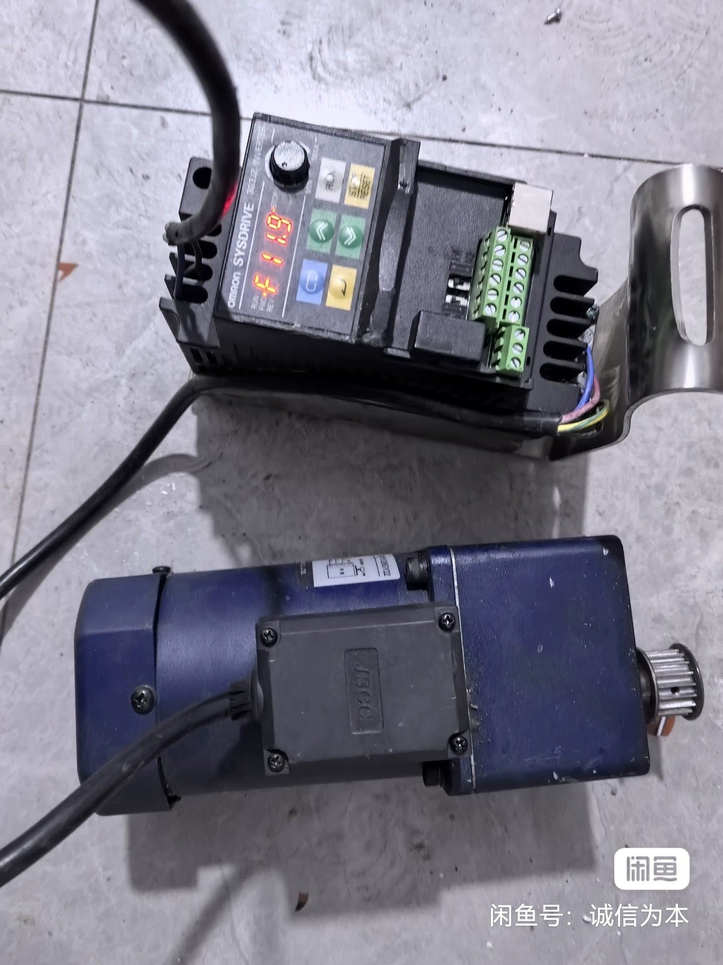 120W 定速电机  型号：90YS120GV22