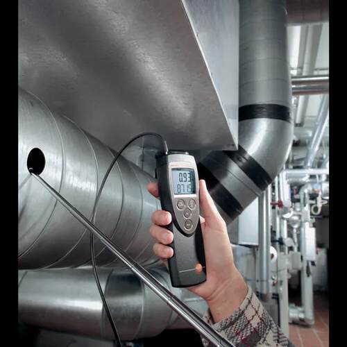 testo 425 热敏风速仪 用于测量风速，并自动计算风量