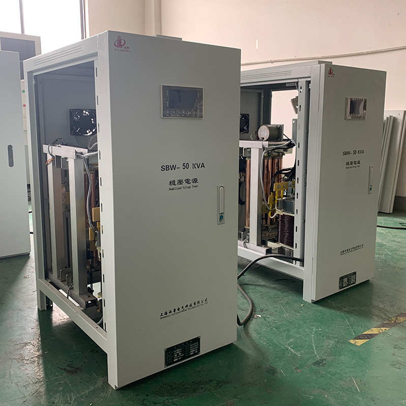 厂家供应 SBW-50KVA 三相大功率稳压器 380V全自动补偿式稳压器