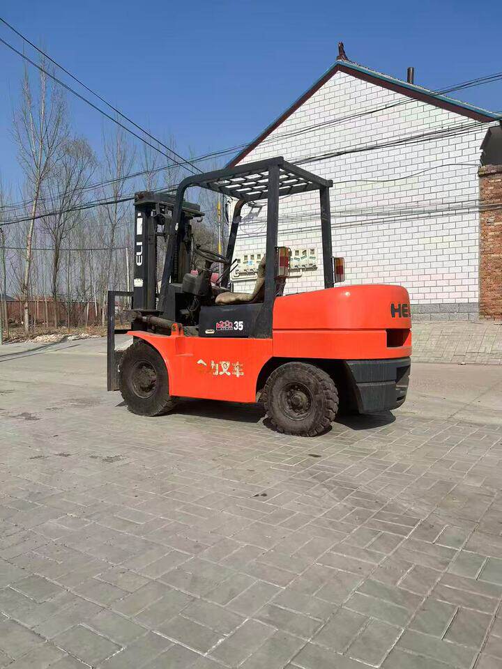 4月27日天津3.5吨叉车起升三米网络拍卖公告