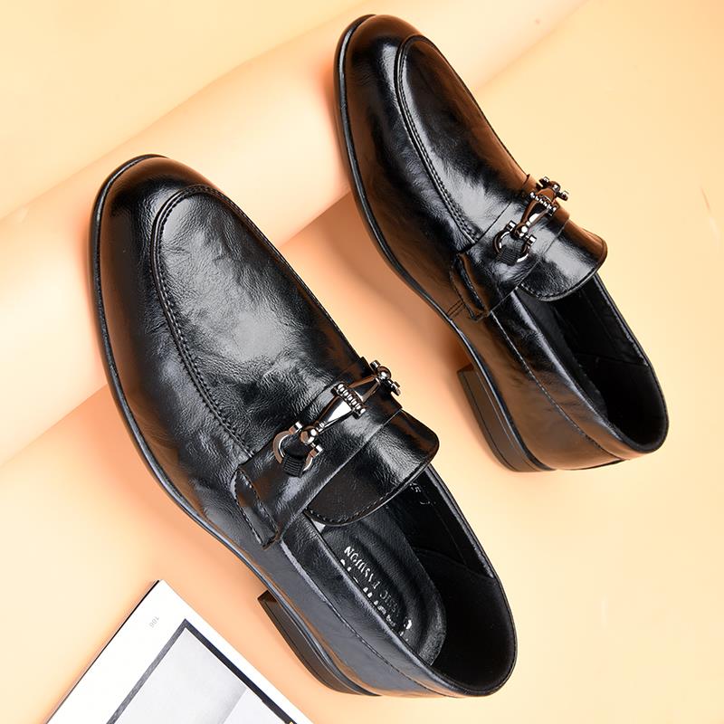 高档发型师鞋黑色小皮男款一脚社会小伙英伦流苏百夜蹬场男鞋潮搭