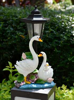 跨境仿家景三YJSKTE口鹅户外庭院真太阳能一灯花园造别墅路径装饰