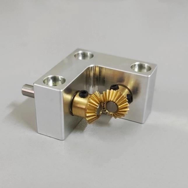现货90度转换器 速比1:1小型锥型伞齿轮箱直角换向器 输出轴径4mm