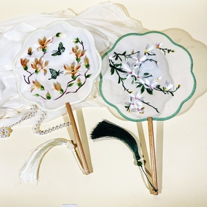 刺绣扇子工艺品团扇双面绣宫扇中国风特色古装汉服儿童舞蹈扇礼物