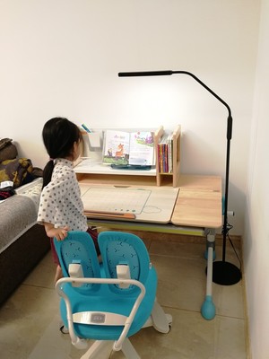 用后谈感受2平米AD12儿童学习桌怎么样，三个月使用揭秘质量内幕