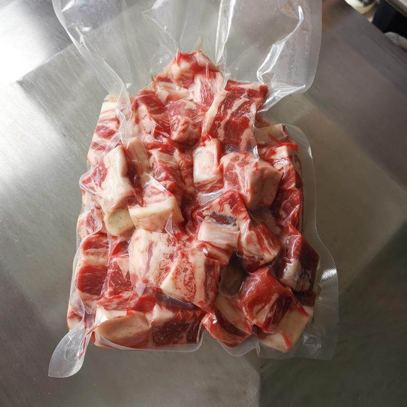 宠物食品800双室真空包装机双工位牛羊肉小份包装袋封口打包机