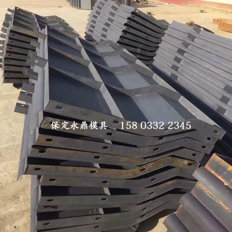 水泥隔离墩摸具防撞墙钢模板桥梁防护栏杆公路建筑混凝土定型模具