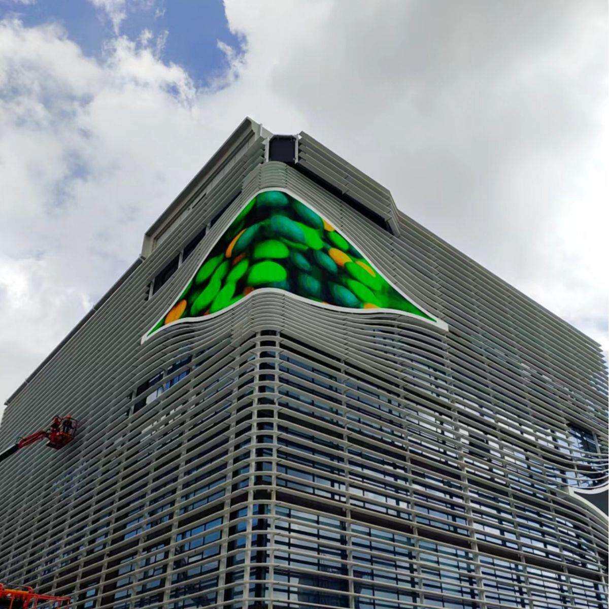 【源头厂家】LED全彩显示屏户外弧形异形显示P5LED高清广告屏