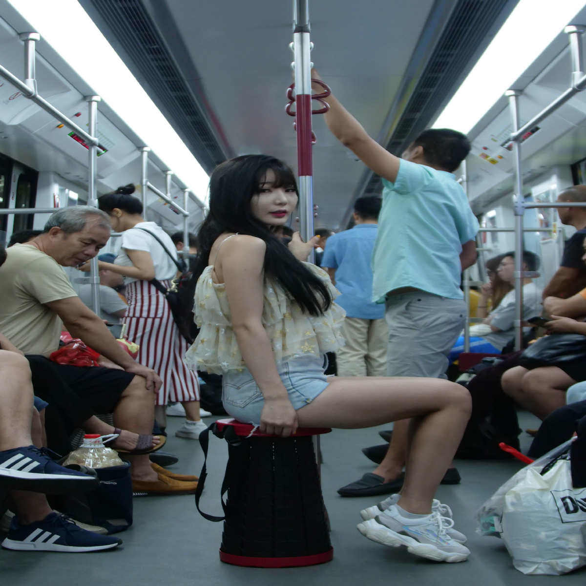 户外调节折叠凳随身携带口袋凳钓鱼伸缩凳旅行歇脚伸缩折叠凳