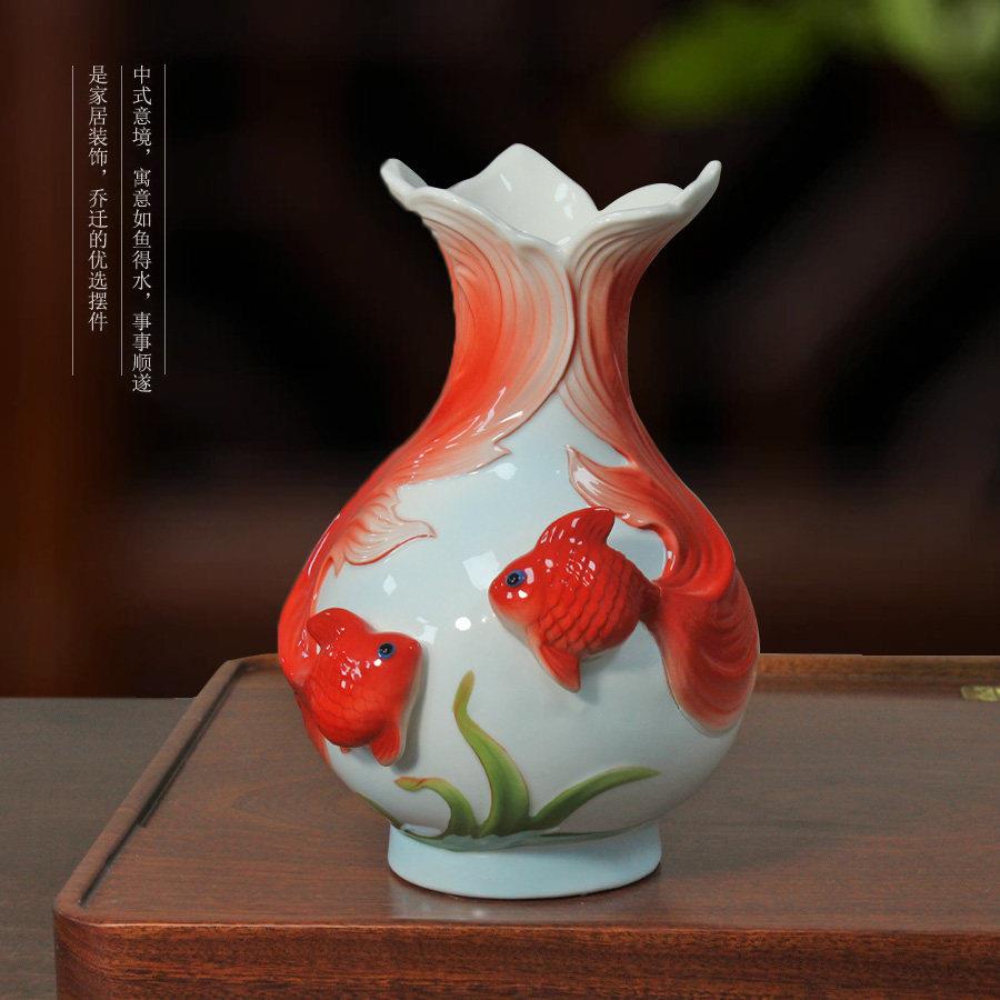中式陶瓷花瓶摆件浮雕金鱼花瓶精致插花瓶珐瑯瓷客厅工艺装饰品