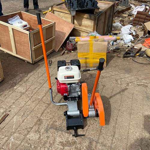 NQG6.5内燃钢轨锯轨机 便捷工务维修用锯轨机 轨道高速切割机厂家