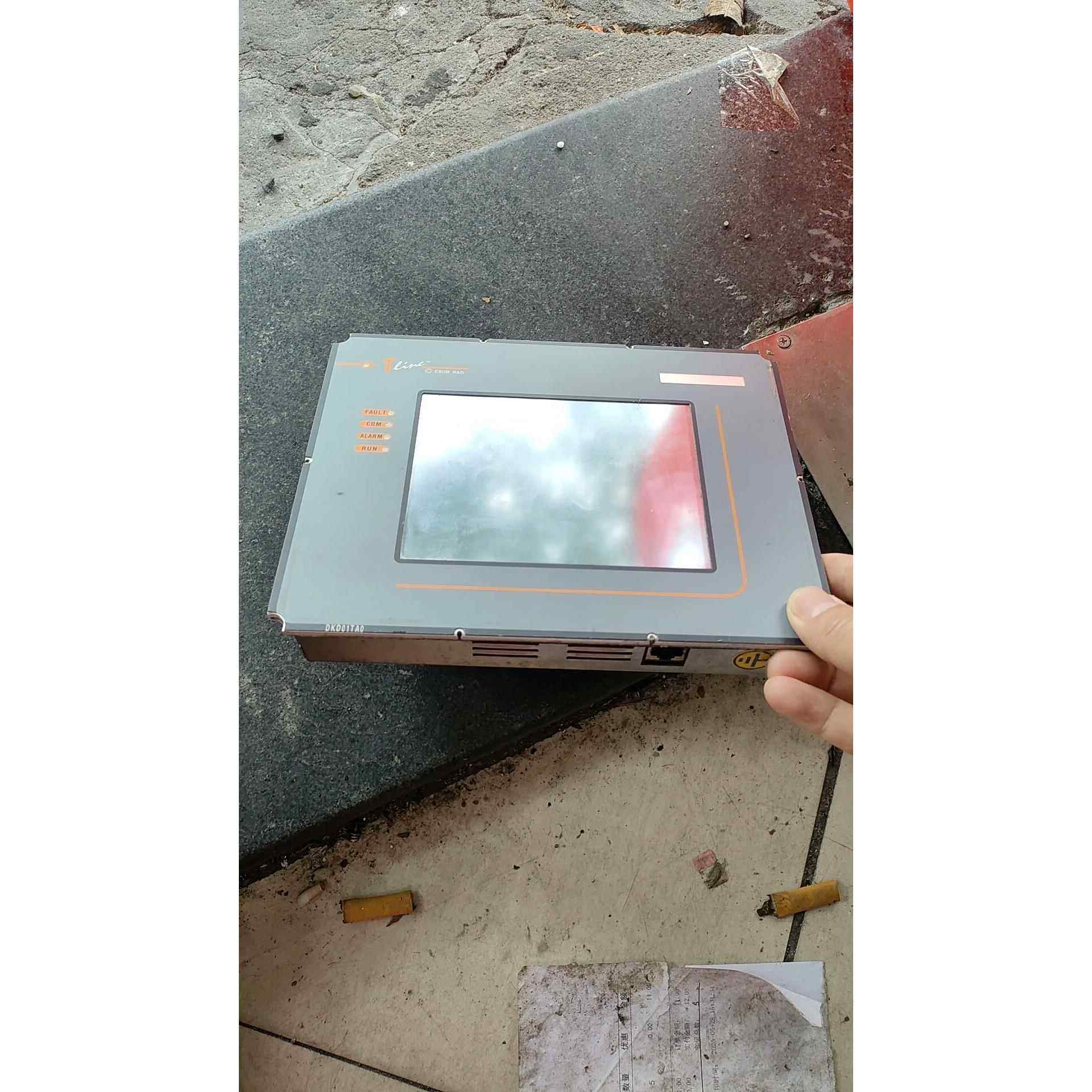 标价是空箱-TERT-16-0645触控屏幕，功能包好，成色如图，议价