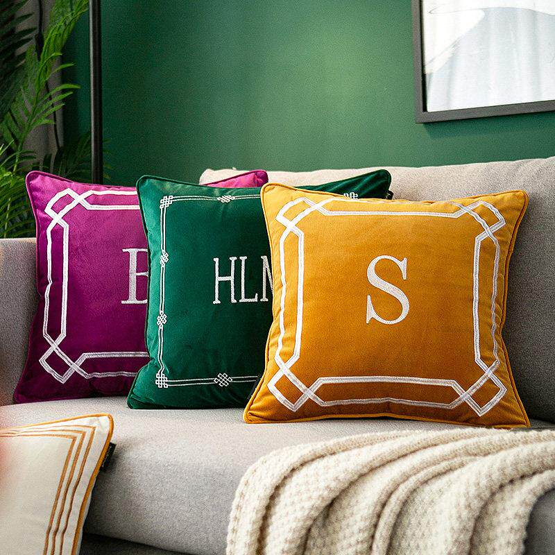 0260丝绒刺绣抱枕客厅沙发靠垫床头靠枕椅子靠背办公室腰枕抱枕套