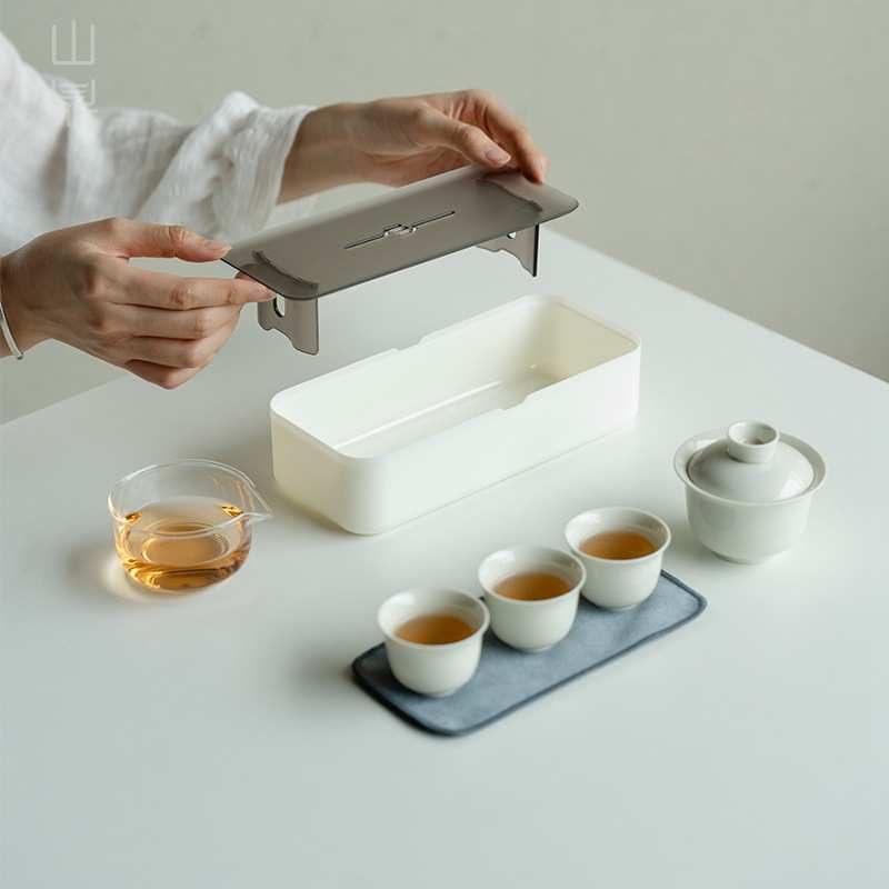 草木灰旅行茶具一盖碗三杯户外泡茶器家用陶瓷功夫套装泡茶碗茶杯