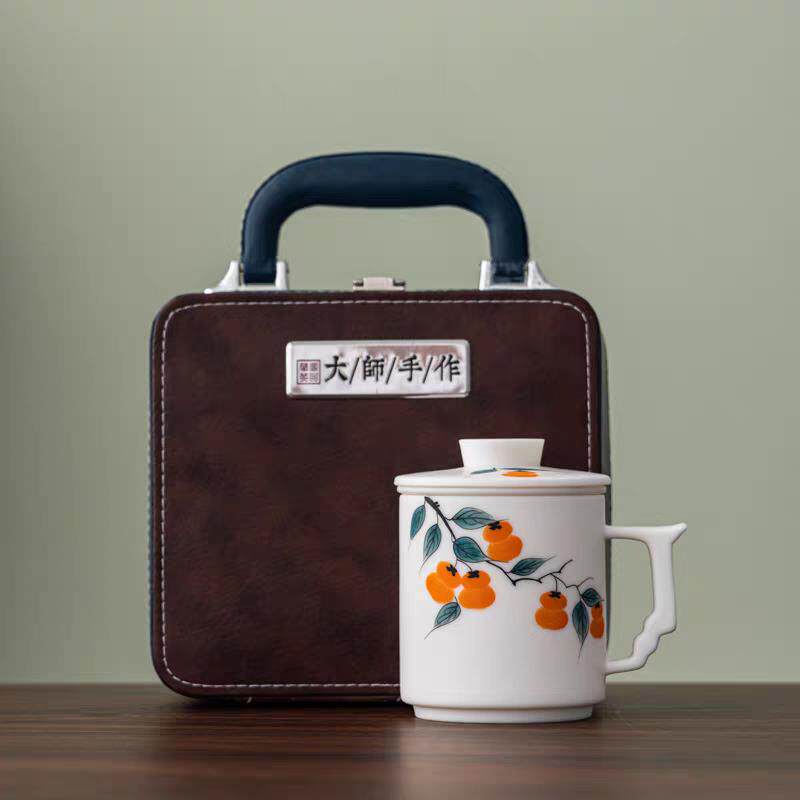 景德镇蓝白茶杯茶水分离陶瓷办公杯过滤家用手绘直杯带盖礼品