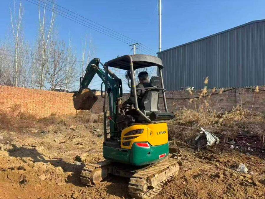 1月5日邢台雷沃18挖掘机网络拍卖公告