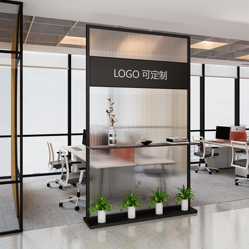 现代铁艺玻璃隔断Logo墙办公室屏风装饰简约背景墙公司前台挡板