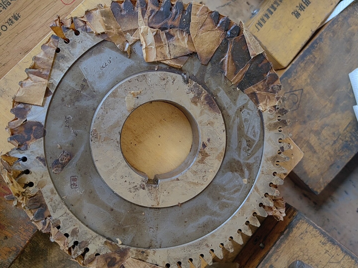 剃齿刀全新未用过，型号M3.25，产地两个上工一个哈量，标价