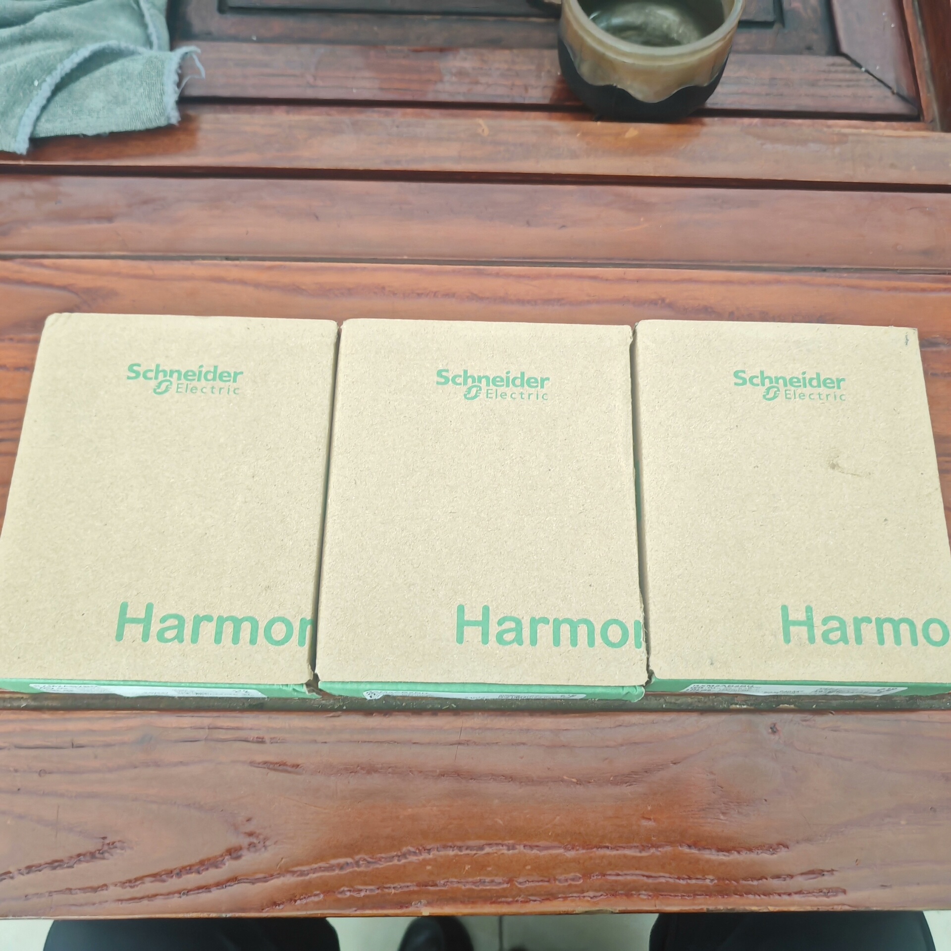 全新施耐德继电器