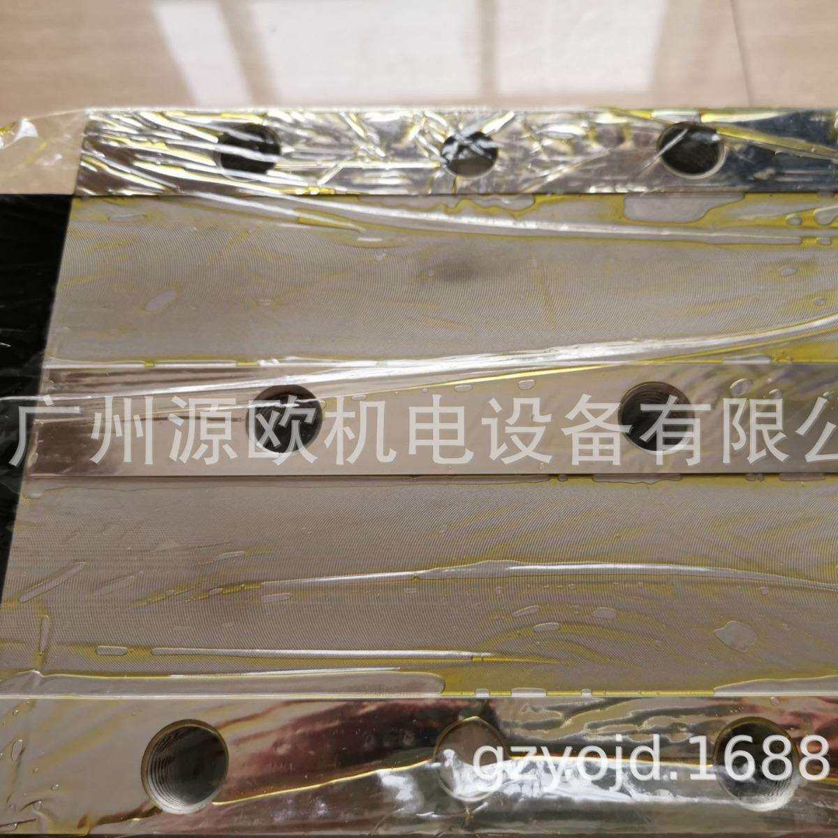R18534222X 原装德国REXROTH力士乐法兰型重载滚柱滑块R1853系列