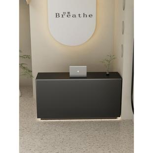 彩绘服装店收银简单现代店小柜台网红吧理发店前台接待处