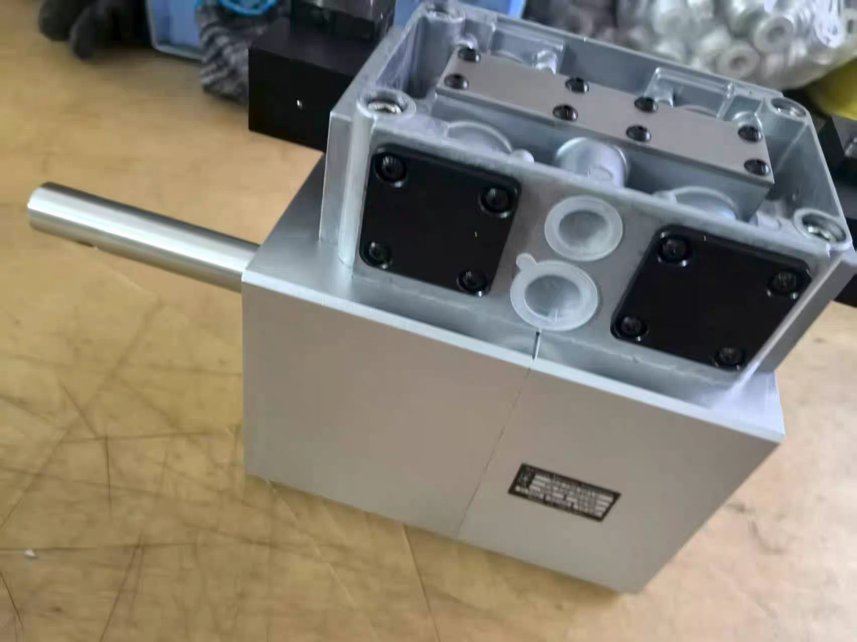 全新海德堡XL105合压气缸F4.335.001全新气缸质保