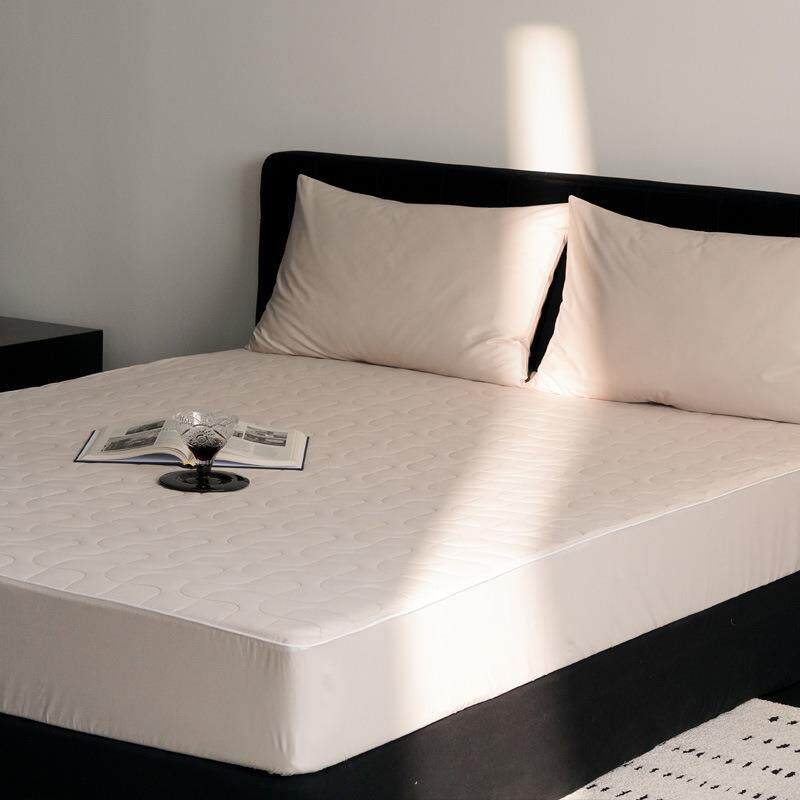 全棉小银盒抗菌防水夹棉床笠席梦思防脏保护套儿童房防脏床垫套子