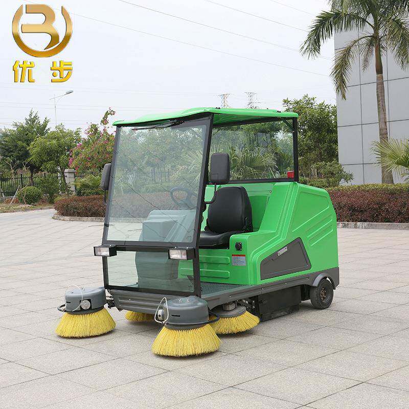 驾驶式扫地车物业工厂大型封闭式工业道路清扫车电动吸尘扫地机