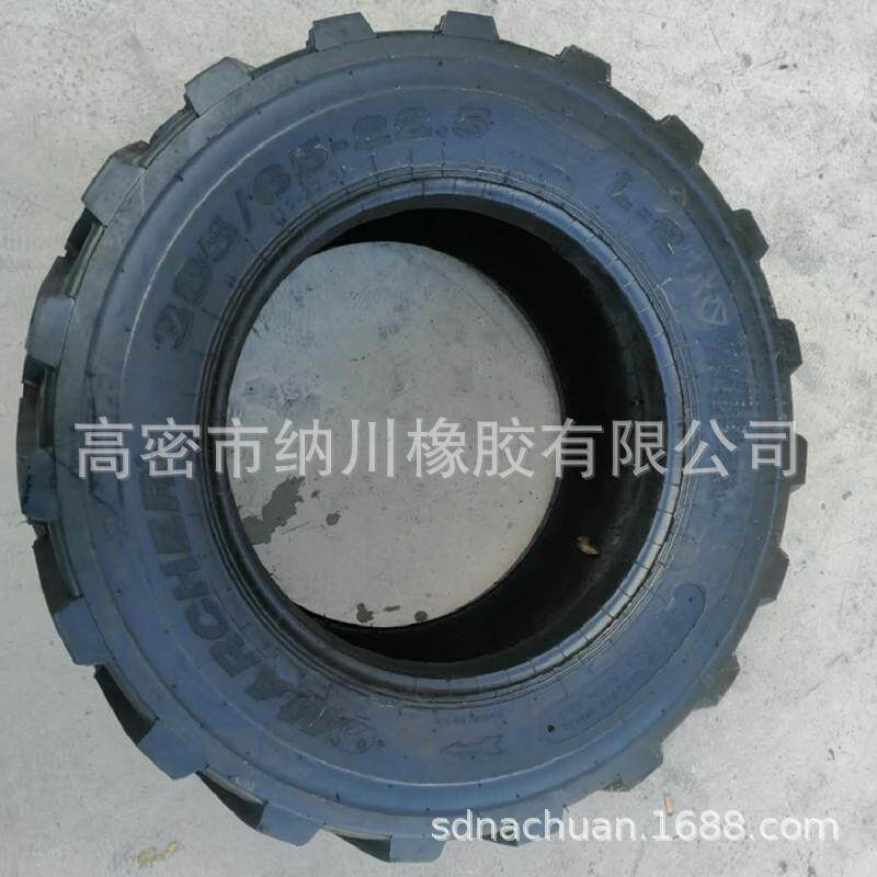 厂家直销15-22.5 18-625 385/65-22.5工程用汽车轮胎升降机轮胎