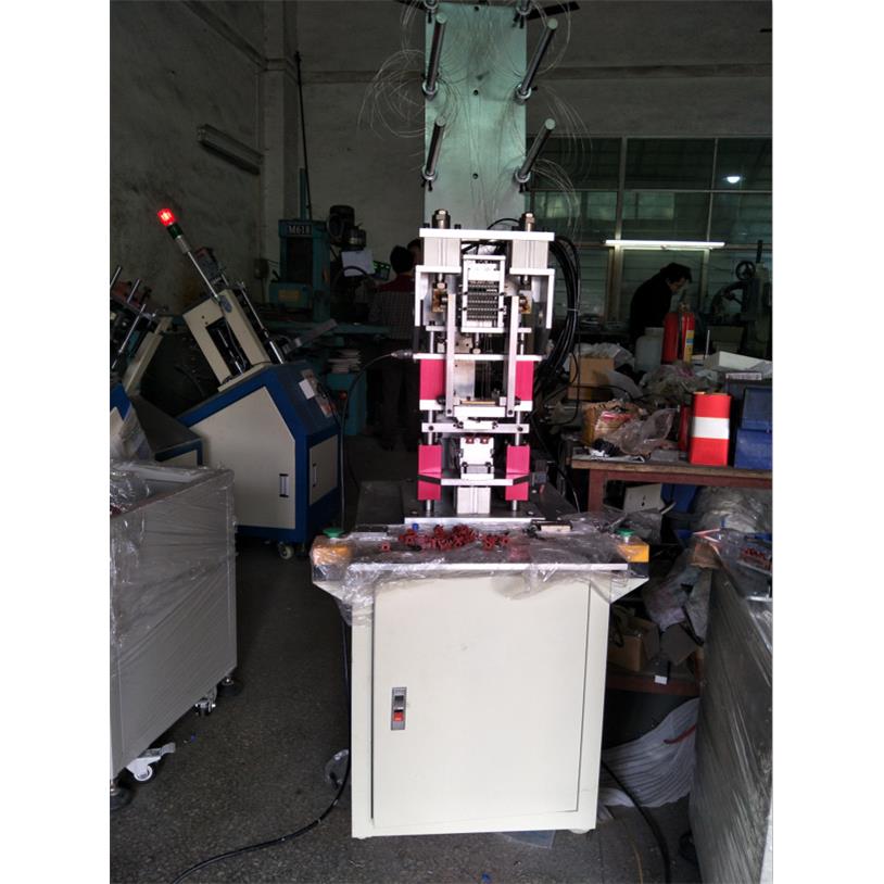 IP-08变压器骨架L型针弯针半自动插针机插pin机气动半自动插针机