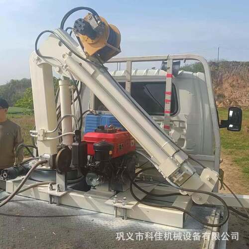 新款车载液压小吊机12v24v皮卡吊三轮吊全自动液压折臂吊折叠吊