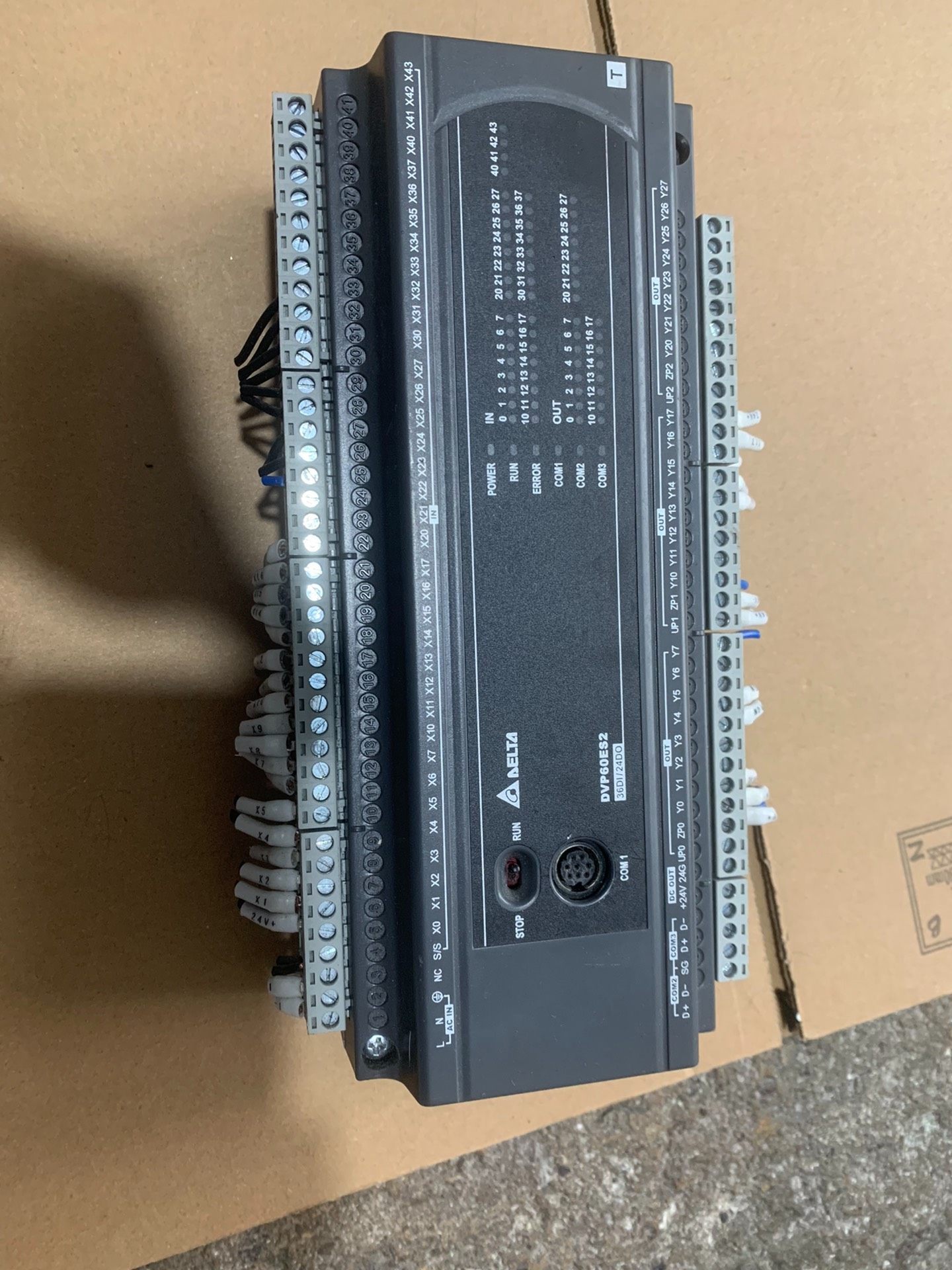 台达、DVP60ES200T、成色如图功能包好：450元