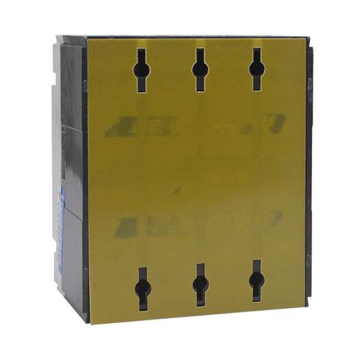 NM1 CDM1 RMM1-225A 100A160A250A400A630A塑壳断路器空气开关CM1
