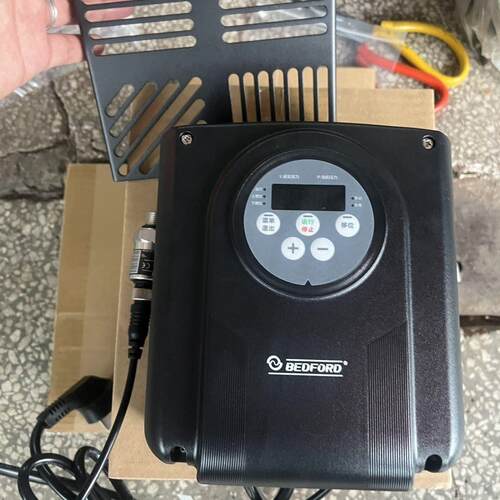 W191变频器水务专用三相单相水泵恒压背负式2.2KW